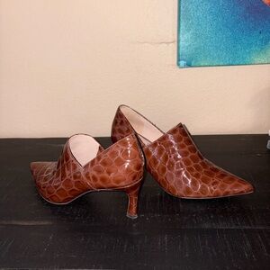 Naturalizer Brown Leather Loafers Crocodile Pattern Heels Formal Vintage Pumps